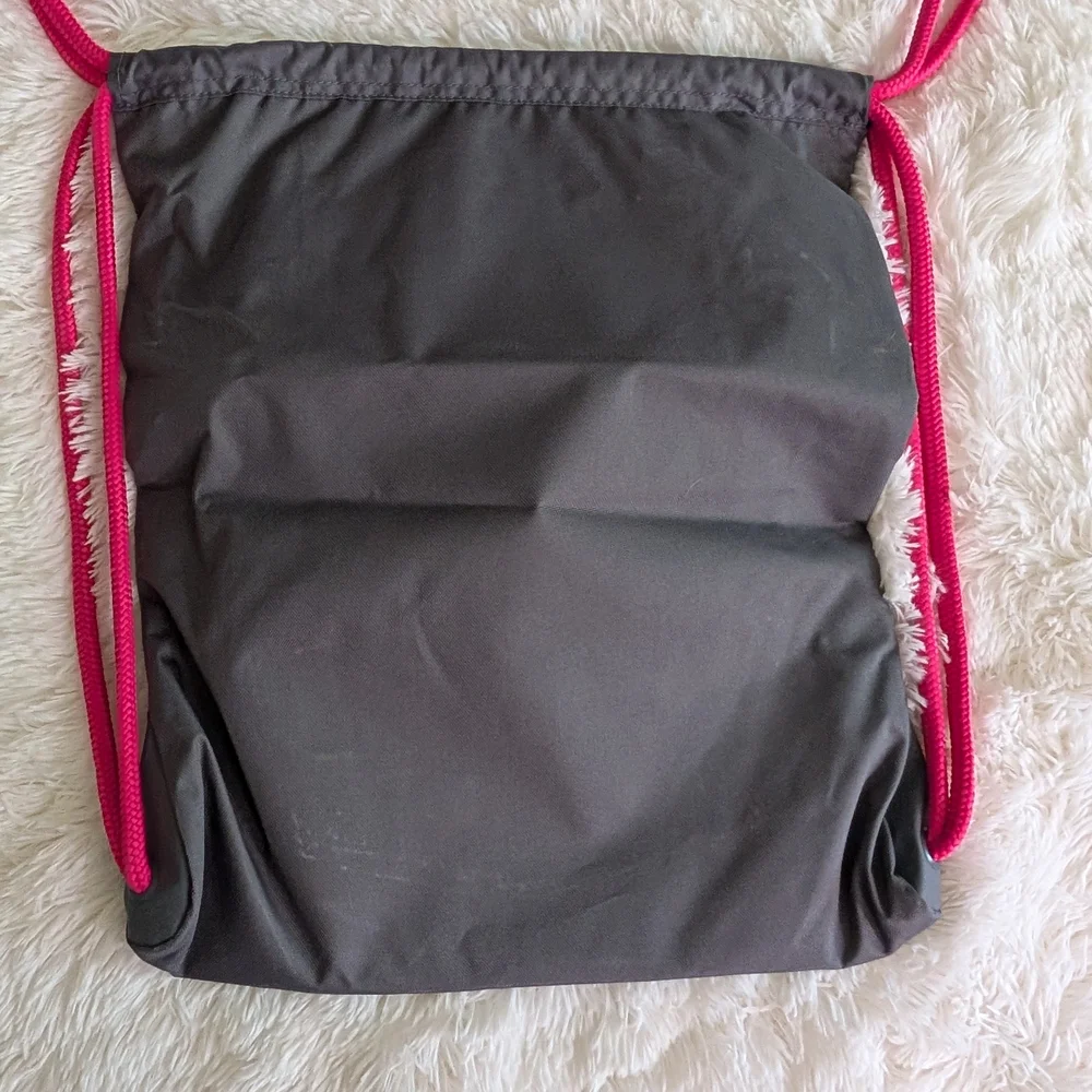 Adidas Drawstring Bag - Picture 3 of 4